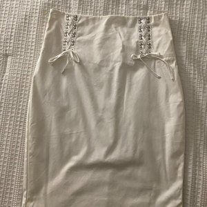 Guess by Marciano White pencil skirt